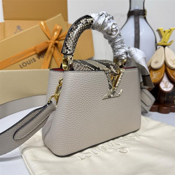 2026120164254597 820